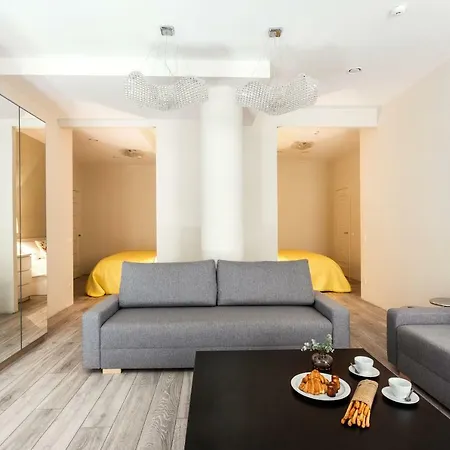 Modern Two Bedroom With Office Space Apartment