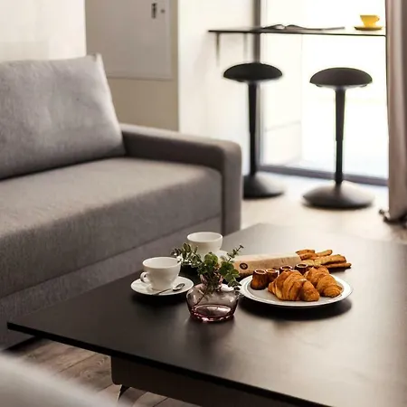 Apartment Modern Two Bedroom With Office Space Vilnius