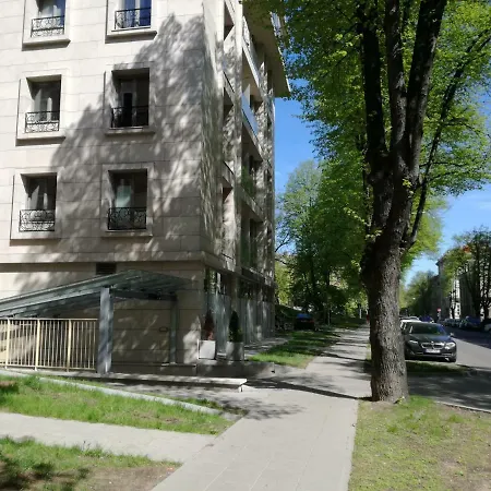 公寓 Modern Two Bedroom With Office Space *